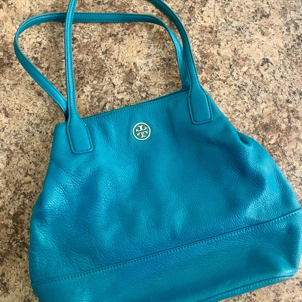 Tory Burch Blue Shoulder Bag with Signature Medallion